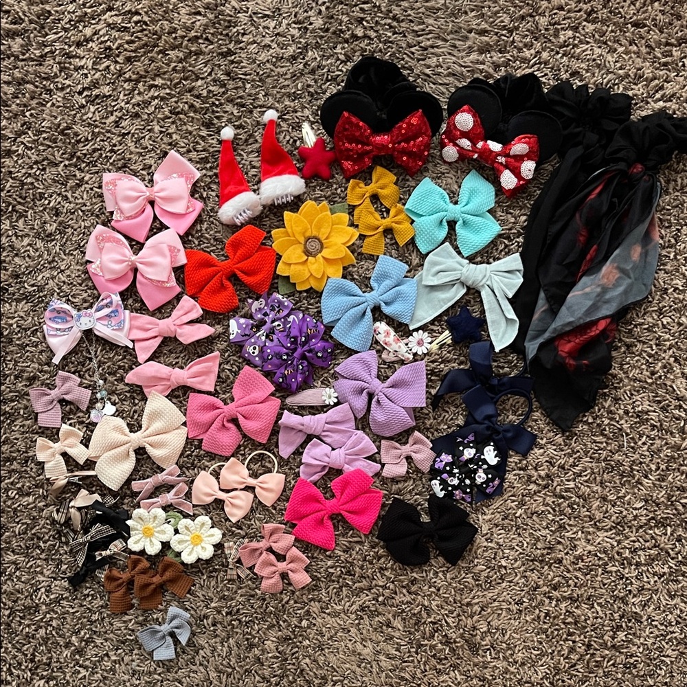 HAIR ACCESSORIES